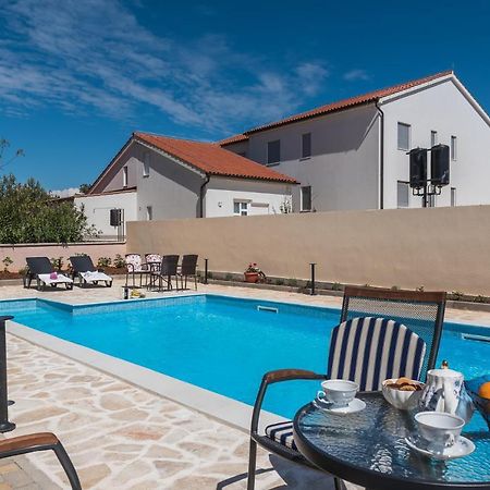 Apartments Sandrina Врси Экстерьер фото