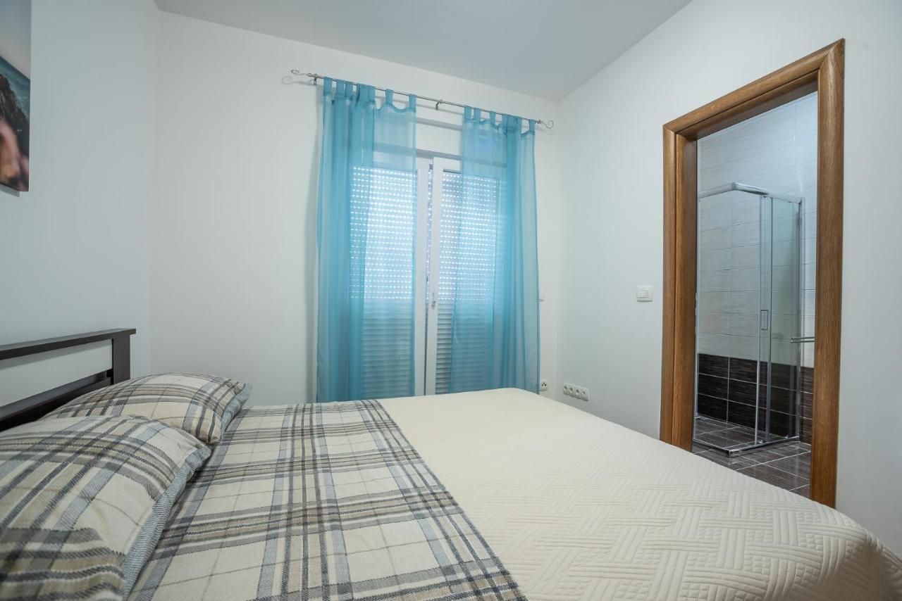 Apartments Sandrina Врси Экстерьер фото
