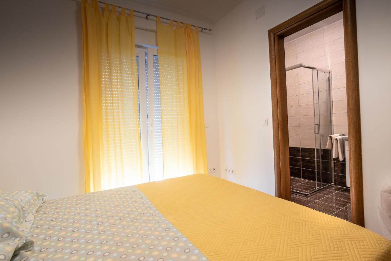 Apartments Sandrina Врси Экстерьер фото
