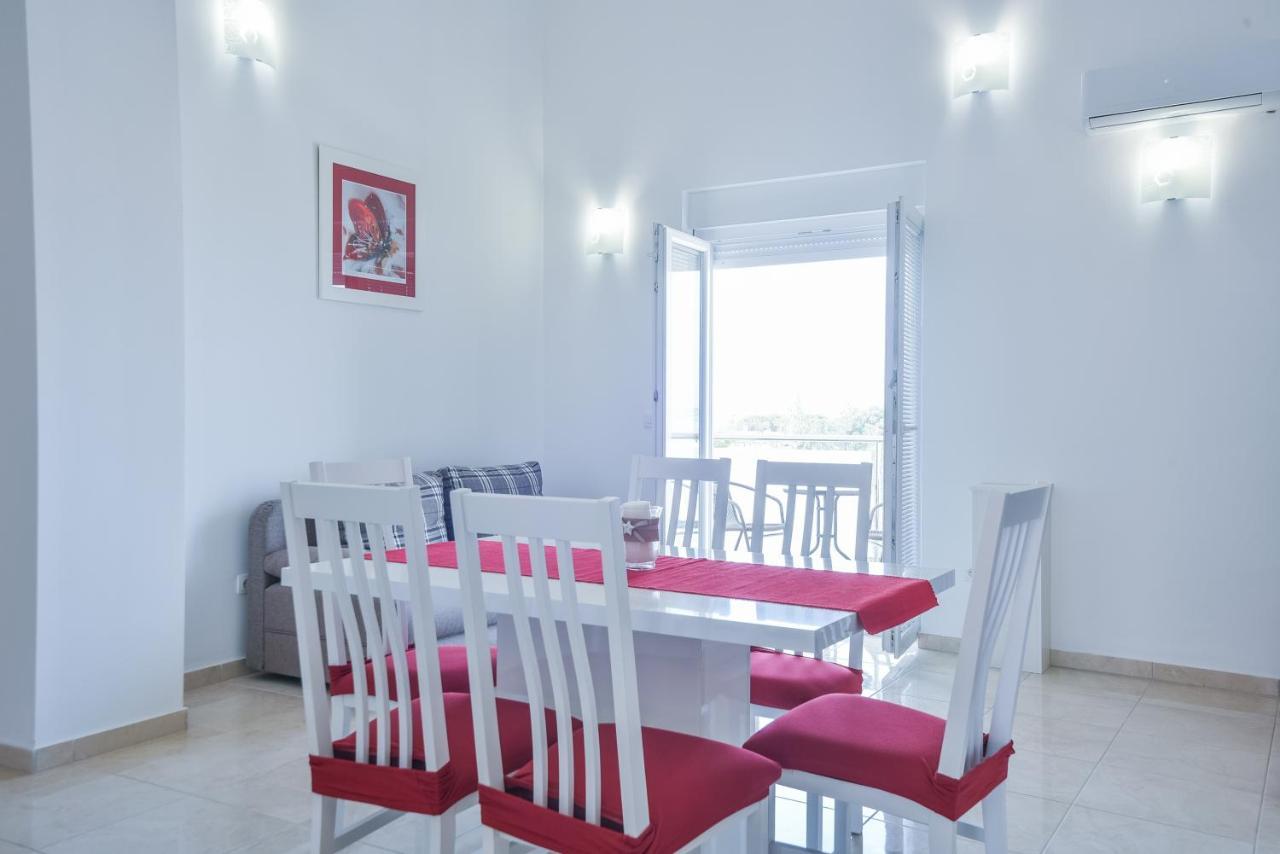 Apartments Sandrina Врси Экстерьер фото