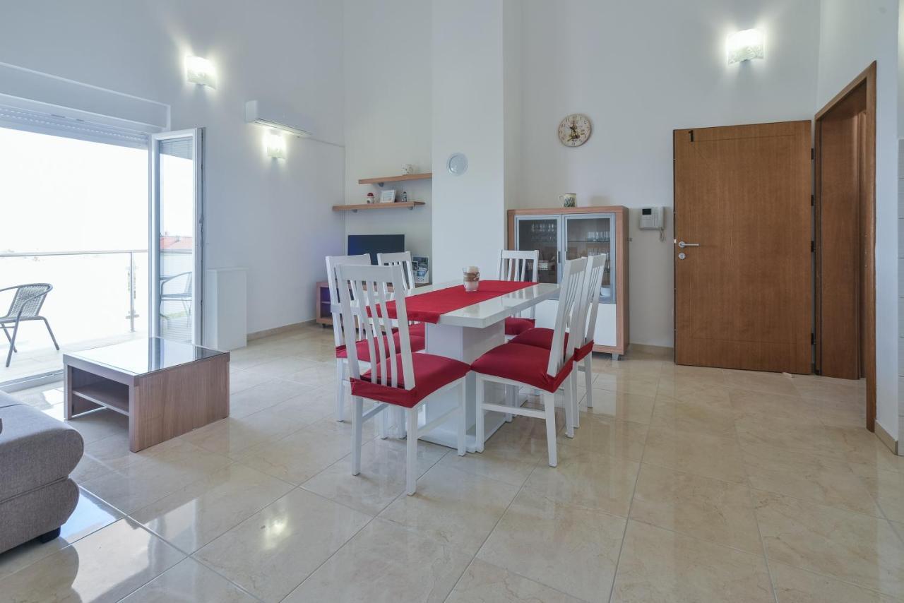 Apartments Sandrina Врси Экстерьер фото