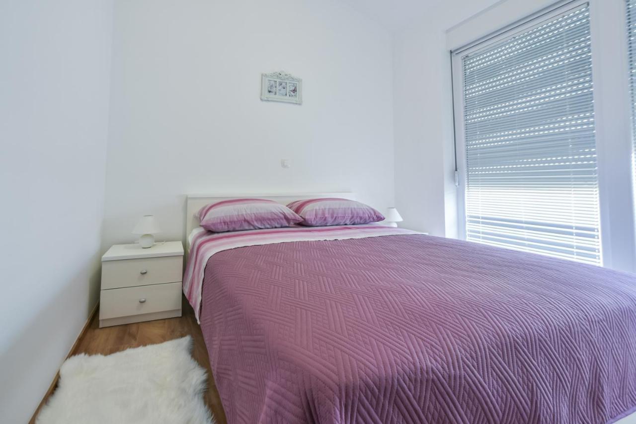Apartments Sandrina Врси Экстерьер фото